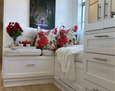 8514 E Baker Hill Road - Photo Thumbnail 7