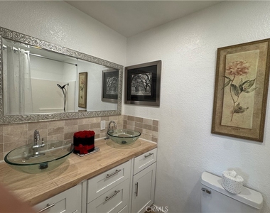 8514 E Baker Hill Road - Photo Thumbnail 23