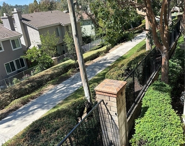 8514 E Baker Hill Road - Photo Thumbnail 10