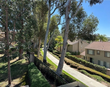 8514 E Baker Hill Road - Photo Thumbnail 9