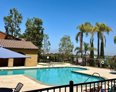 7885 Via Montebello - Photo Thumbnail 32