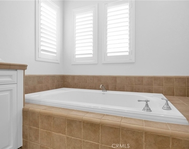 5271 Pearce Drive - Photo Thumbnail 35