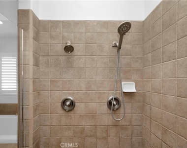 5271 Pearce Drive - Photo Thumbnail 34