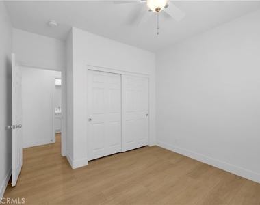 5271 Pearce Drive - Photo Thumbnail 26