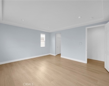 5271 Pearce Drive - Photo Thumbnail 29