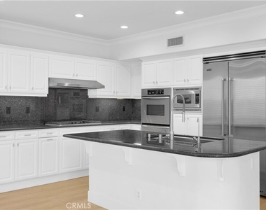 5271 Pearce Drive - Photo Thumbnail 16