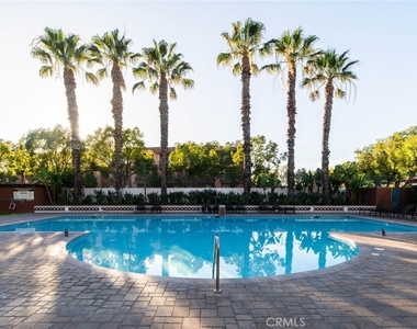 2813 Player Lane - Photo Thumbnail 28