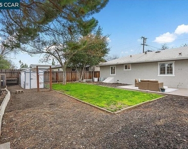 626 S South Street - Photo Thumbnail 20