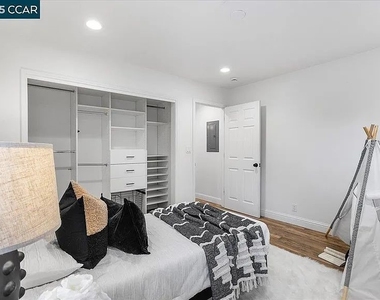626 S South Street - Photo Thumbnail 22