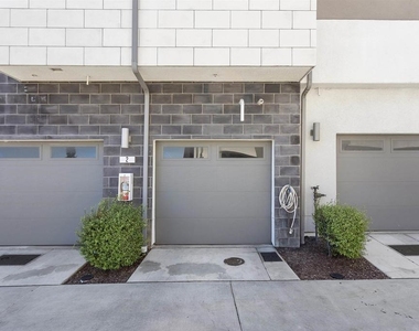151 Manly Terrace - Photo Thumbnail 30