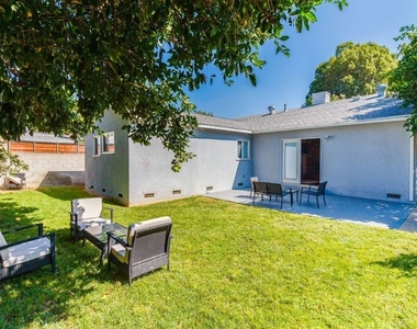 7553 Garden Grove Avenue - Photo Thumbnail 39