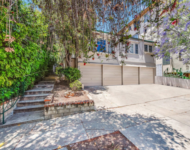 1655 Malcolm Avenue - Photo Thumbnail 9