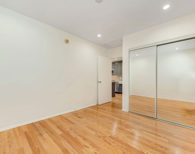 1655 Malcolm Avenue - Photo Thumbnail 23