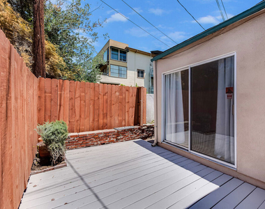 1655 Malcolm Avenue - Photo Thumbnail 3