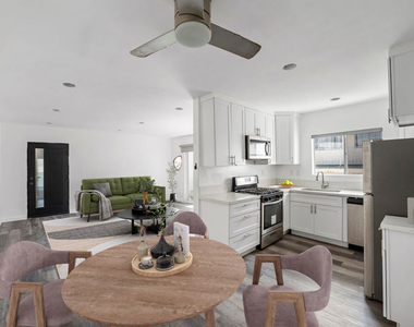 733 N Hayworth Avenue - Photo Thumbnail 3