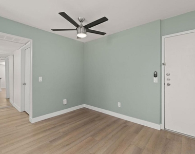 6171 Rancho Mission Rd - Photo Thumbnail 8