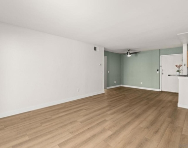 6171 Rancho Mission Rd - Photo Thumbnail 7