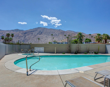 685 E Arenas Road - Photo Thumbnail 31