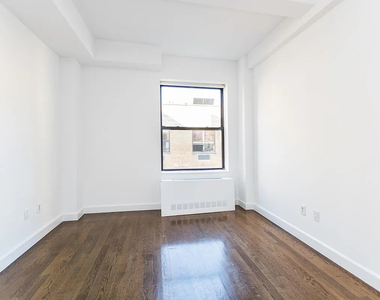 212 West 91st Street - Photo Thumbnail 4