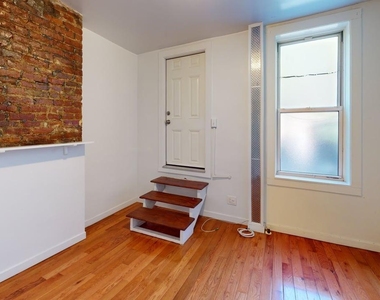 125 East 7th Street  - Photo Thumbnail 3