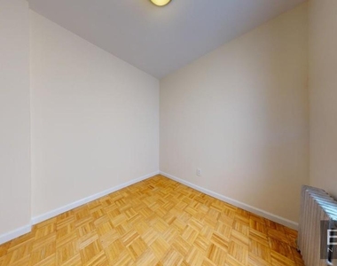 516 East 80th Street  - Photo Thumbnail 2