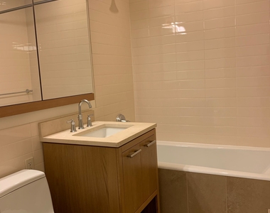 400 West 63rd Street - Photo Thumbnail 11