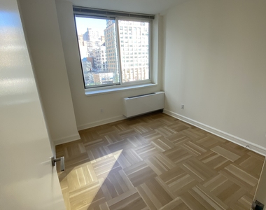 400 West 63rd Street - Photo Thumbnail 1