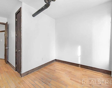 886 Flushing Ave - Photo Thumbnail 5