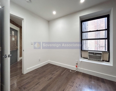 4 Saint Nicholas Terrace - Photo Thumbnail 7