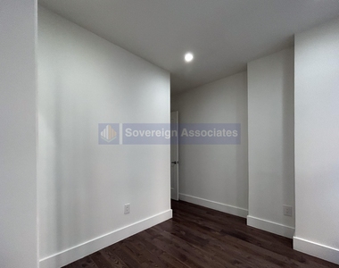 4 Saint Nicholas Terrace - Photo Thumbnail 3