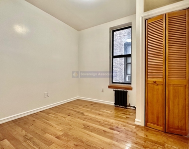 3133 Broadway - Photo Thumbnail 8
