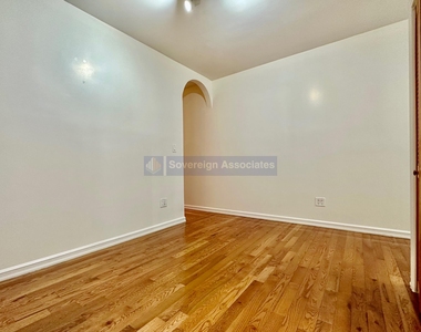 3133 Broadway - Photo Thumbnail 2