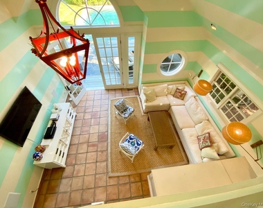 20 Quogue Street - Photo Thumbnail 21
