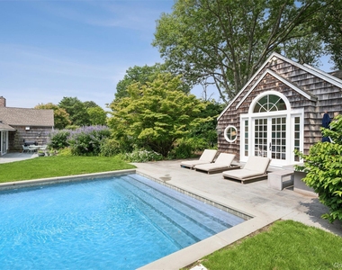 20 Quogue Street - Photo Thumbnail 28