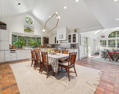 20 Quogue Street - Photo Thumbnail 1