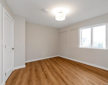 62 South Street - Photo Thumbnail 8