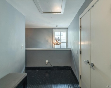 44 Main Street - Photo Thumbnail 3