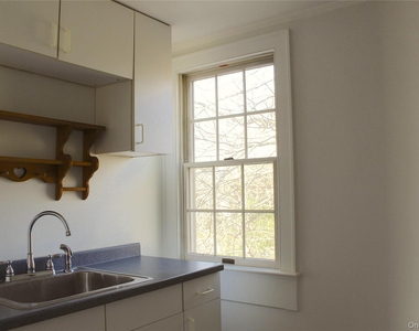 66 Scudder Place - Photo Thumbnail 6