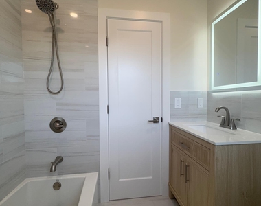 482 Fourth Avenue - Photo Thumbnail 8