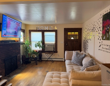 3369 Bay Front Drive - Photo Thumbnail 2