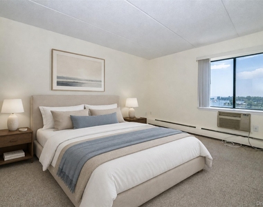 123 Mamaroneck Avenue - Photo Thumbnail 13