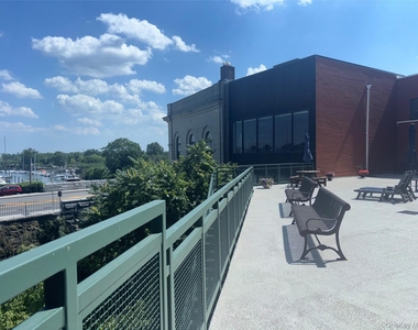 123 Mamaroneck Avenue - Photo Thumbnail 1