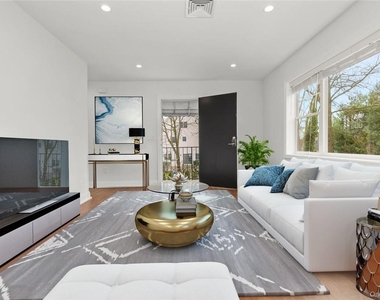517 Walnut Street - Photo Thumbnail 2