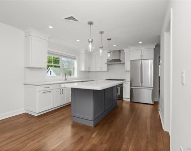517 Walnut Street - Photo Thumbnail 18