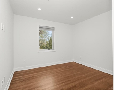 517 Walnut Street - Photo Thumbnail 22