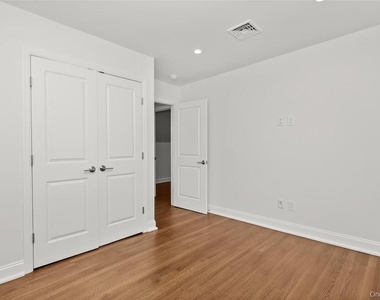 517 Walnut Street - Photo Thumbnail 23