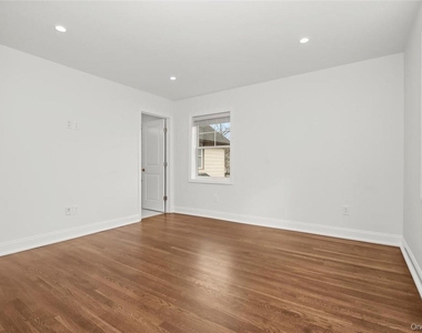 517 Walnut Street - Photo Thumbnail 21