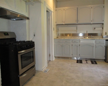 33 Bayview Terrace Unit 1 - Photo Thumbnail 17