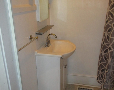 33 Bayview Terrace Unit 1 - Photo Thumbnail 20