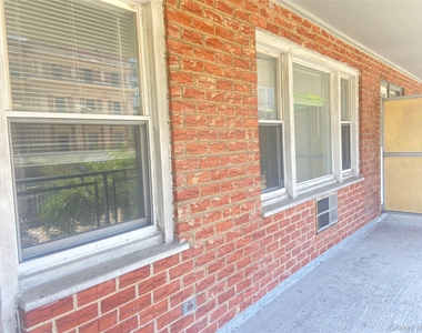 89-15 Parsons Boulevard - Photo Thumbnail 7